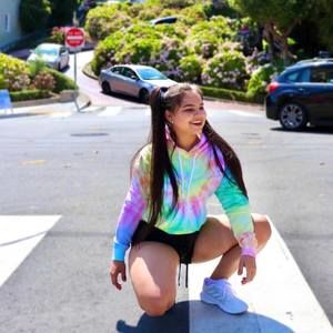 Meet your Posher, Maria